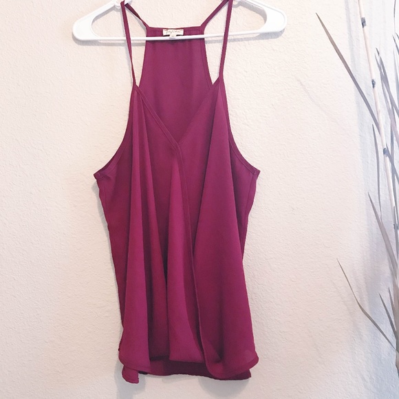 Lily White Tops - Lily White Maroon Top sz XL